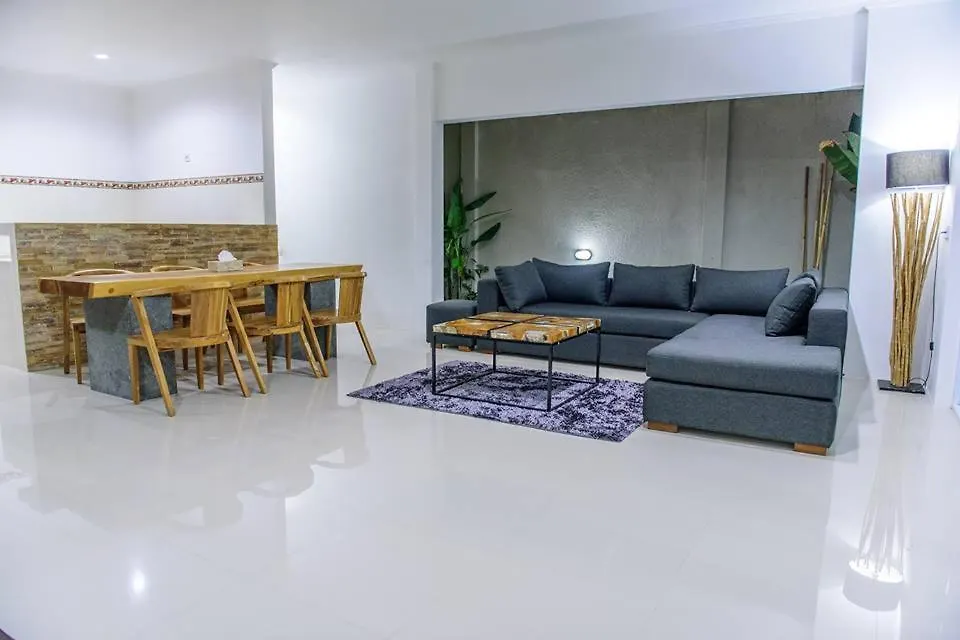3Br Villa4 Oberoi Seminyak,18M Walk To The Beach 0*,  Indonésie